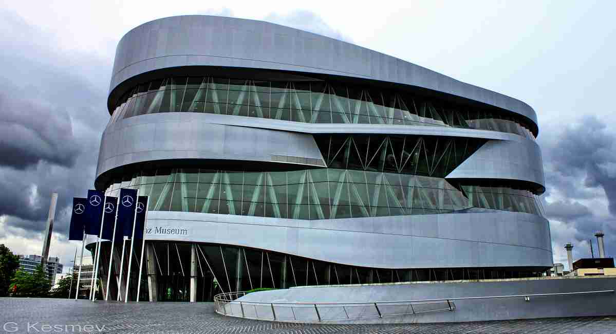 The 3 best activities in the Mercedes-Benz Museum in Stuttgart, Germany