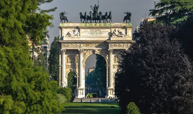 Arc de Triomphe Milan, is one of the best places of tourism in Milan, Italy