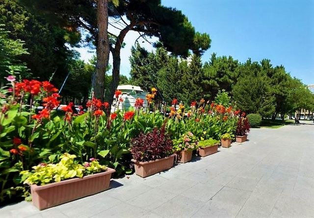Hussein Joweid Park is one of the most beautiful tourist destinations in Baku