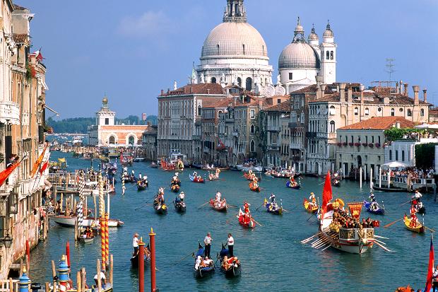 The Grand Canal in Venice is one of the most beautiful tourist destinations in Italy
