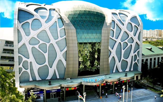 Shopping malls in Baku