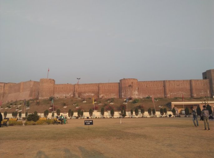 Bahu Fort is one of the best landmarks of Kashmir 