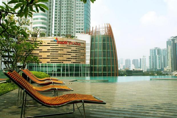 Manhattan Jakarta Hotel