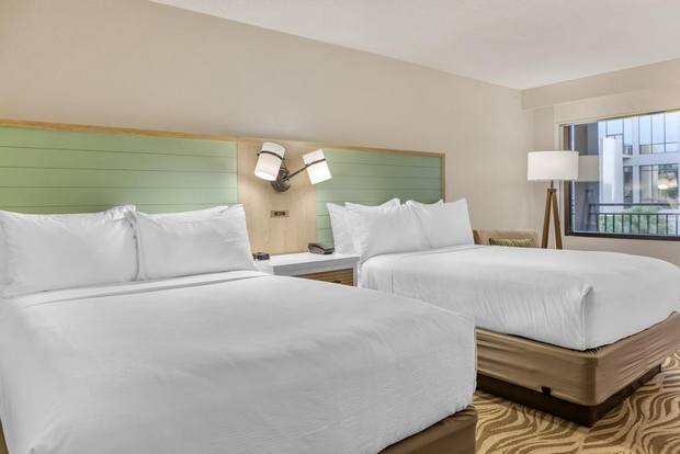 The best Orlando Florida hotels boast a location close to Disney's studios