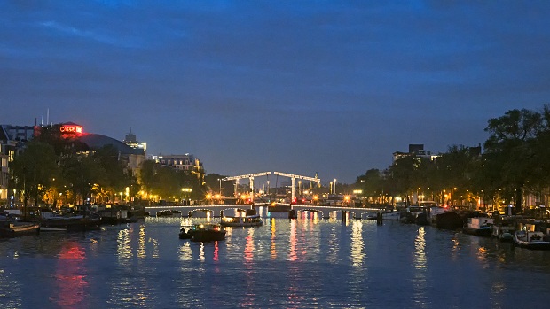 Magerie Bridge is one of the best tourist places in Amsterdam 
