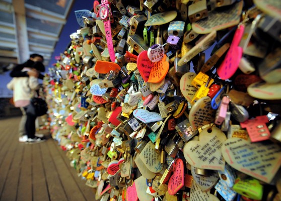 N Seoul Tower is one of the best tourist places in South Korea, Seoul