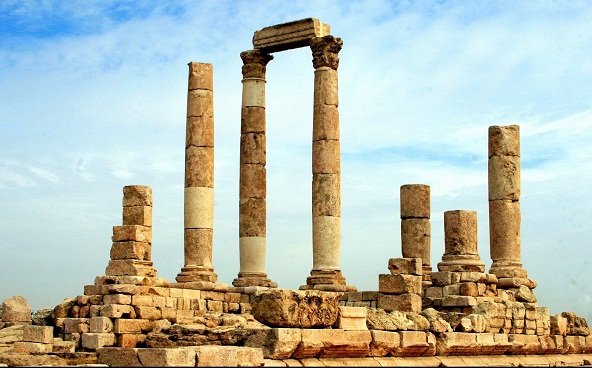 A scene of the effects of the Citadel Mountain in Amman