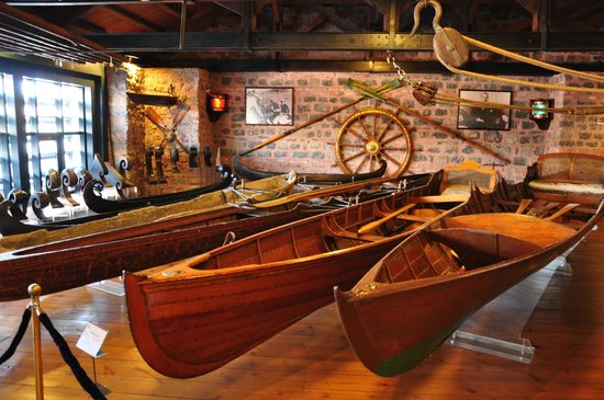 Rahmi Koj Istanbul Museum boats 