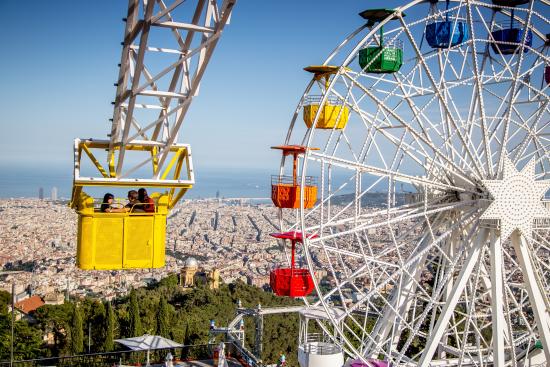 1581332614 917 The best 7 activities in Barcelonas Tepidabo Amusement Park - The best 7 activities in Barcelona's Tepidabo Amusement Park