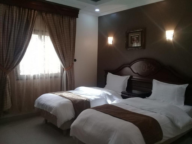 Comfortable beds in the rooms of the finest hotel apartments in Al Khobar 