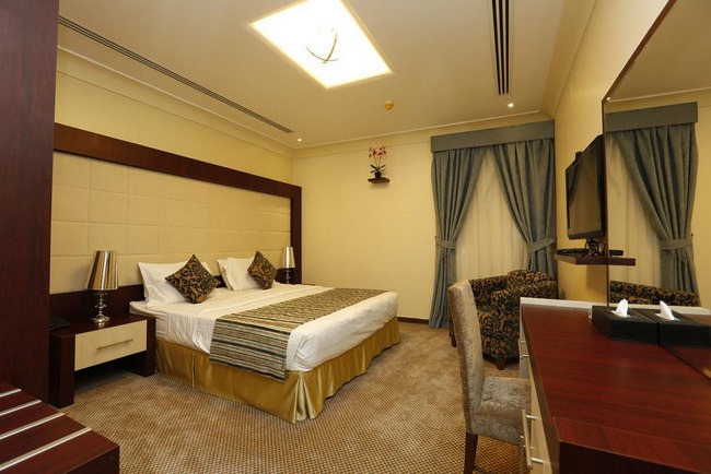 Double room with beautiful furnishings in aparthotels in Al-Khobar