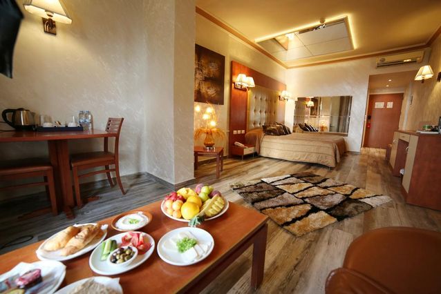 1581333164 376 The 7 best recommended Jounieh hotels in Lebanon 2020 - The 7 best recommended Jounieh hotels in Lebanon 2022