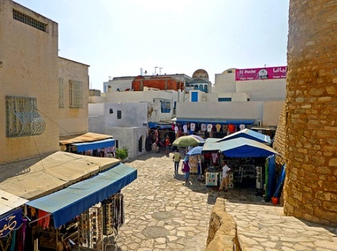 Shops at the entrance to the Kasbah in Hammamet