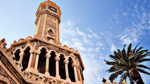 The clock tower is one of the most important tourist attractions in Izmir, Turkey