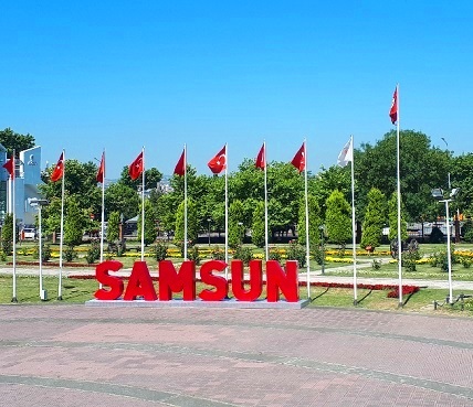 A tour around the East Park in Samsun