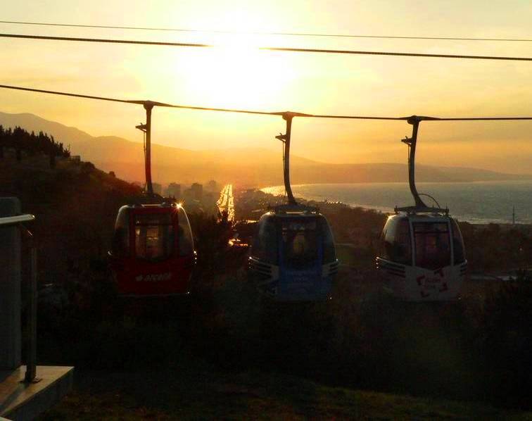 Sunset on the cable car in Samsun