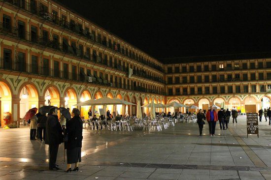 The 4 best activities in the Corredera Square of Cordoba