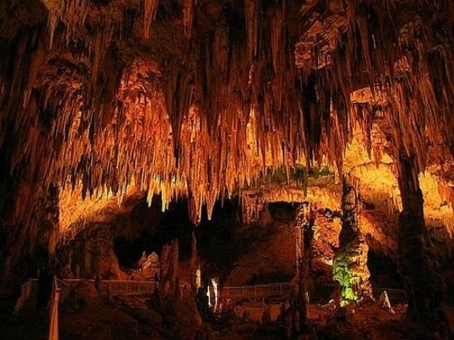 1581340201 947 The 6 best activities in the Bani Aad Cave in - The 6 best activities in the Bani Aad Cave in Tlemcen, Algeria