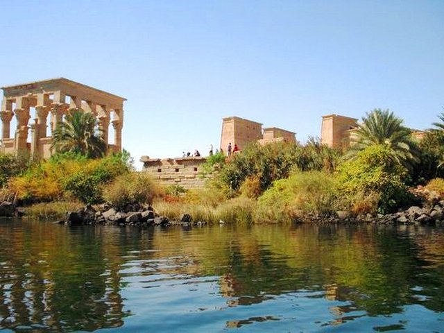 1581340481 466 Top 5 activities when visiting Philae Aswan Temple in Egypt - Top 5 activities when visiting Philae Aswan Temple in Egypt
