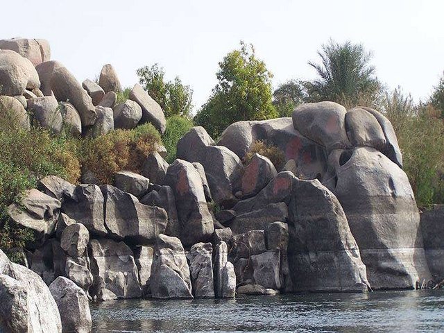 Elephantine Island is one of the most important tourist places in Aswan