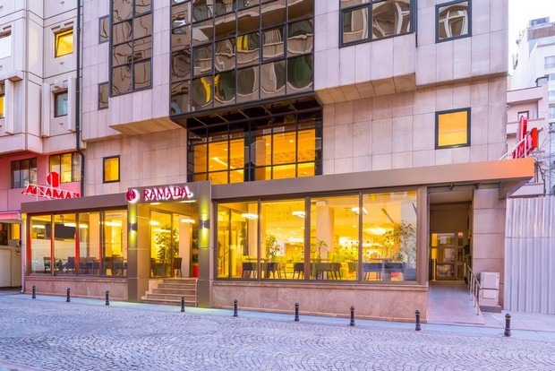 Ramada Istanbul Taksim Hotel