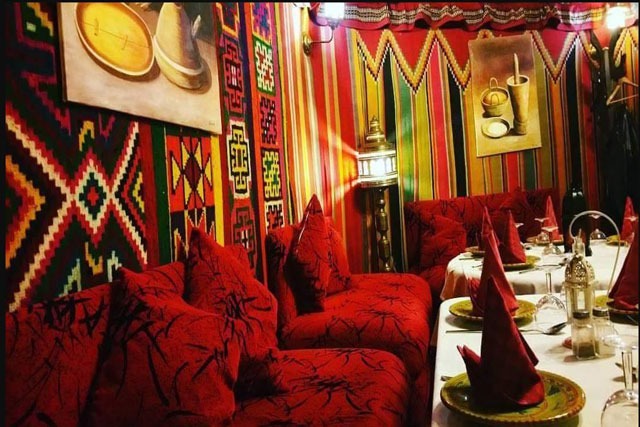 Restaurant is among the best restaurants of Algiers. La palmeraie