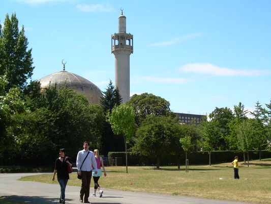 1581343501 636 The 6 best activities in the Regent Park Mosque London - The 6 best activities in the Regent Park Mosque London