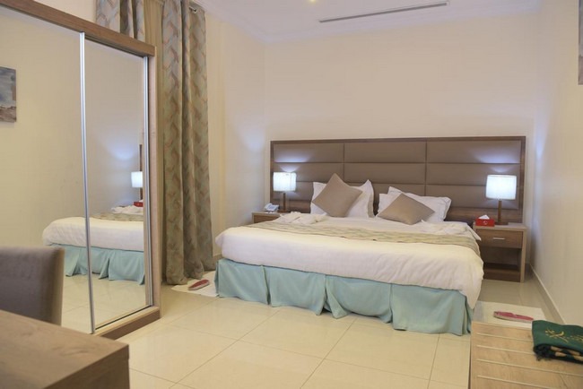 Comfortable rooms in cheap Jeddah furnished apartments 