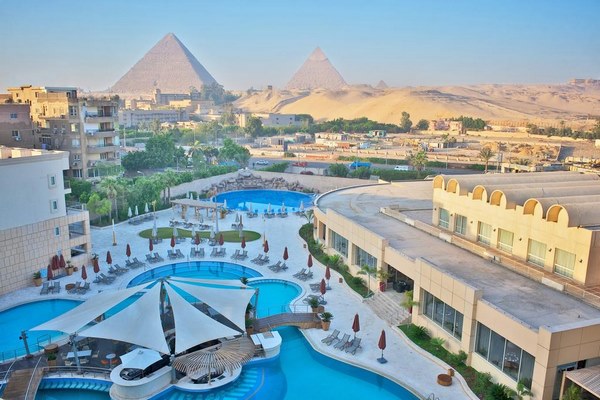 1581345462 429 Report on the Le Meridien Cairo Pyramid - Report on the Le Meridien Cairo Pyramid