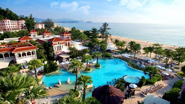 1581345491 214 Top 5 activities when visiting Karon Beach in Phuket - Top 5 activities when visiting Karon Beach in Phuket