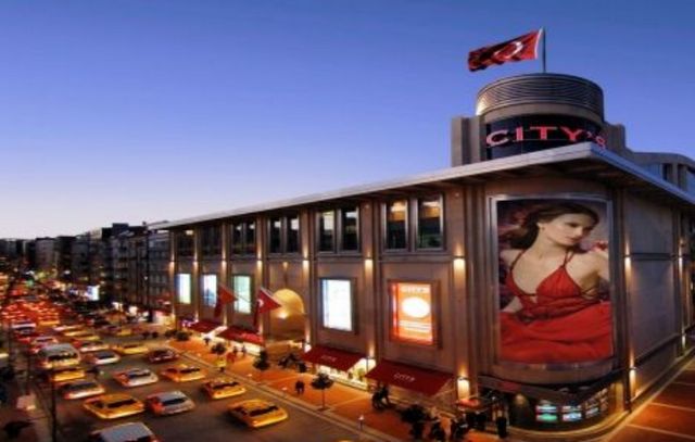 1581345652 794 The 10 best tourist destinations on Nisantasi Istanbul Street - The 10 best tourist destinations on Nisantasi Istanbul Street
