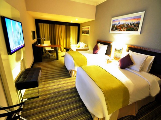 Al Salam Holiday Inn Hotel in Jeddah