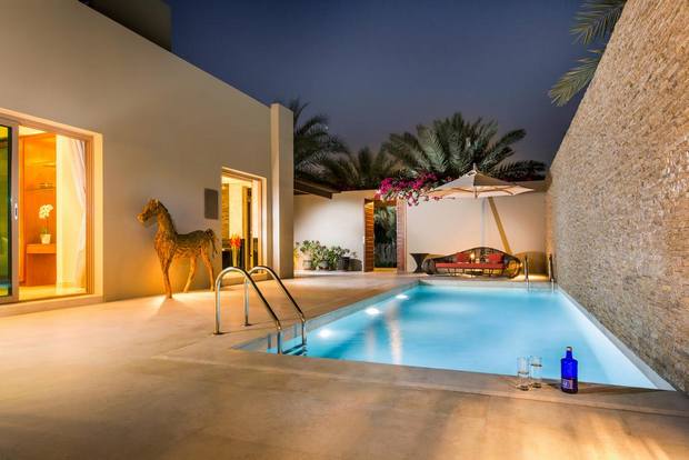 Within the Meliá Desert Resort, Dubai, private pools are available.