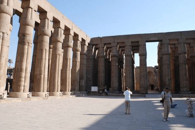 1581349662 92 Top 6 activities when visiting Luxor Karnak Temple - Top 6 activities when visiting Luxor Karnak Temple