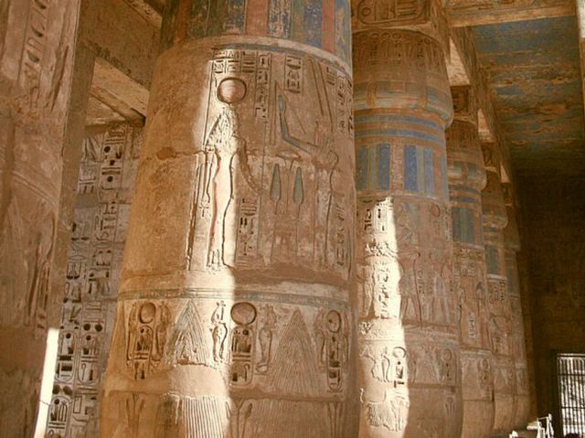 1581349922 678 Top 5 activities when visiting Habu Temple in Luxor - Top 5 activities when visiting Habu Temple in Luxor