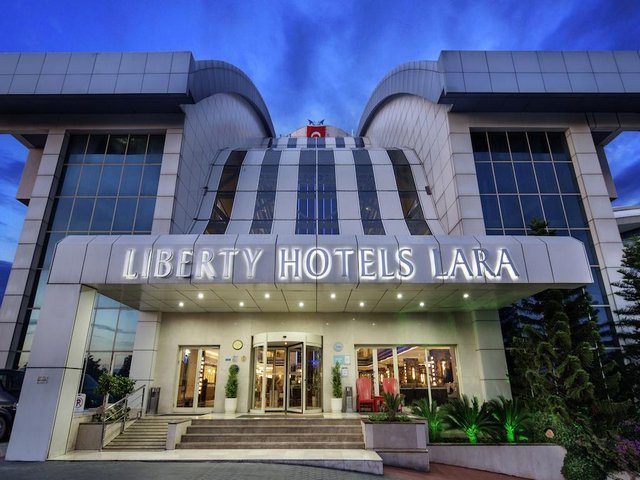 1581352152 634 The 8 best Antalya Lara hotels recommended 2020 - The 8 best Antalya Lara hotels recommended 2022