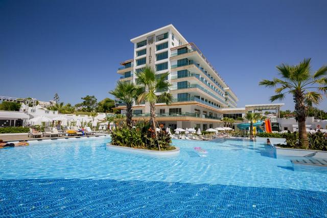 Side Sun Gate Hotel is one of the best hotels in Antalya 