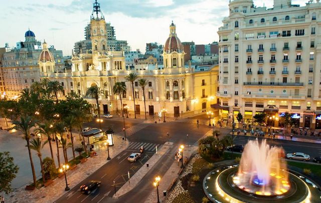Top 5 recommended Valencia Spain hotels 2022