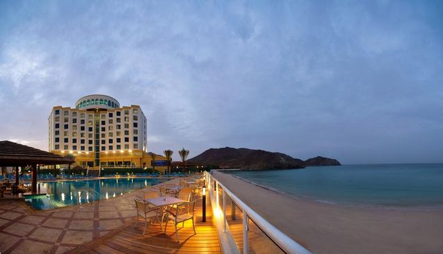 1581355202 635 Top 5 Fujairah hotels by the sea recommended 2020 - Top 5 Fujairah hotels by the sea recommended 2022
