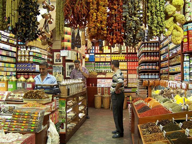 Dahar Street is one of the popular streets of Hurghada 