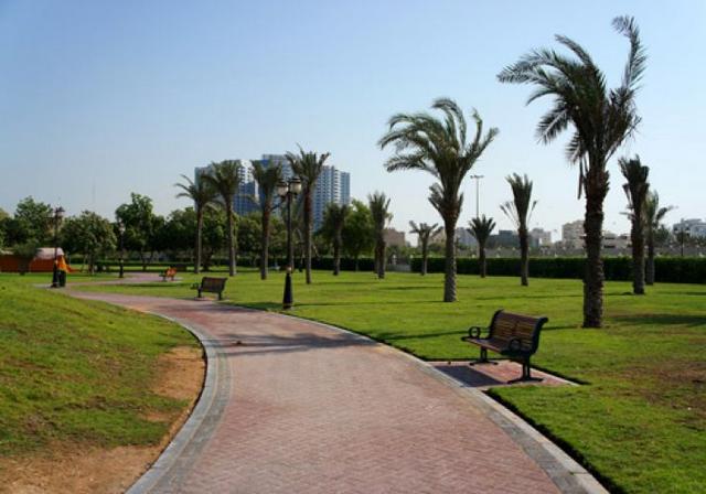 Al Rashidiya Park is one of the excellent family gardens of Ajman