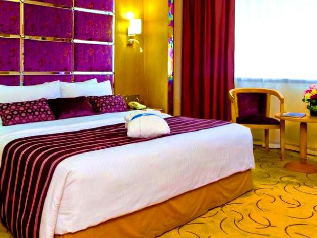 The experience of staying in one of the five-star hotels in Sharjah is distinct due to its excellent services, various facilities, and the many accommodations it provides