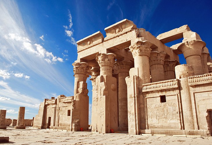 1581355882 687 The 4 most famous temples of Aswan that we recommend - The 4 most famous temples of Aswan that we recommend to visit