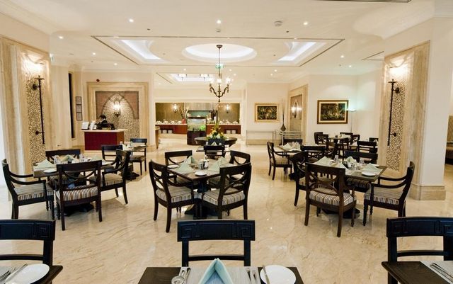 Ela Al Ain Emirates Hotel