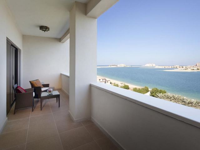 Jumeirah Zabeel Saray offers impressive views