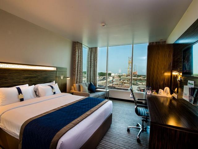 Holiday Inn Jumeirah Dubai
