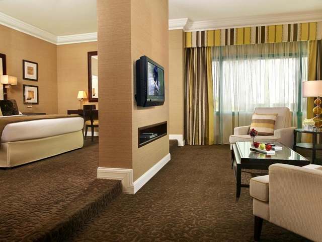 Rawda Al Bustan Rotana Hotel Dubai