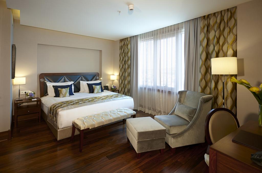 Crowne Plaza Istanbul hotels
