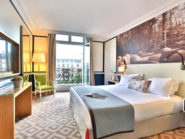 The nearest serviced apartment Paris Champs Elysees