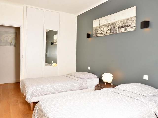 The nearest apartments for rent in Paris Champs Elysees